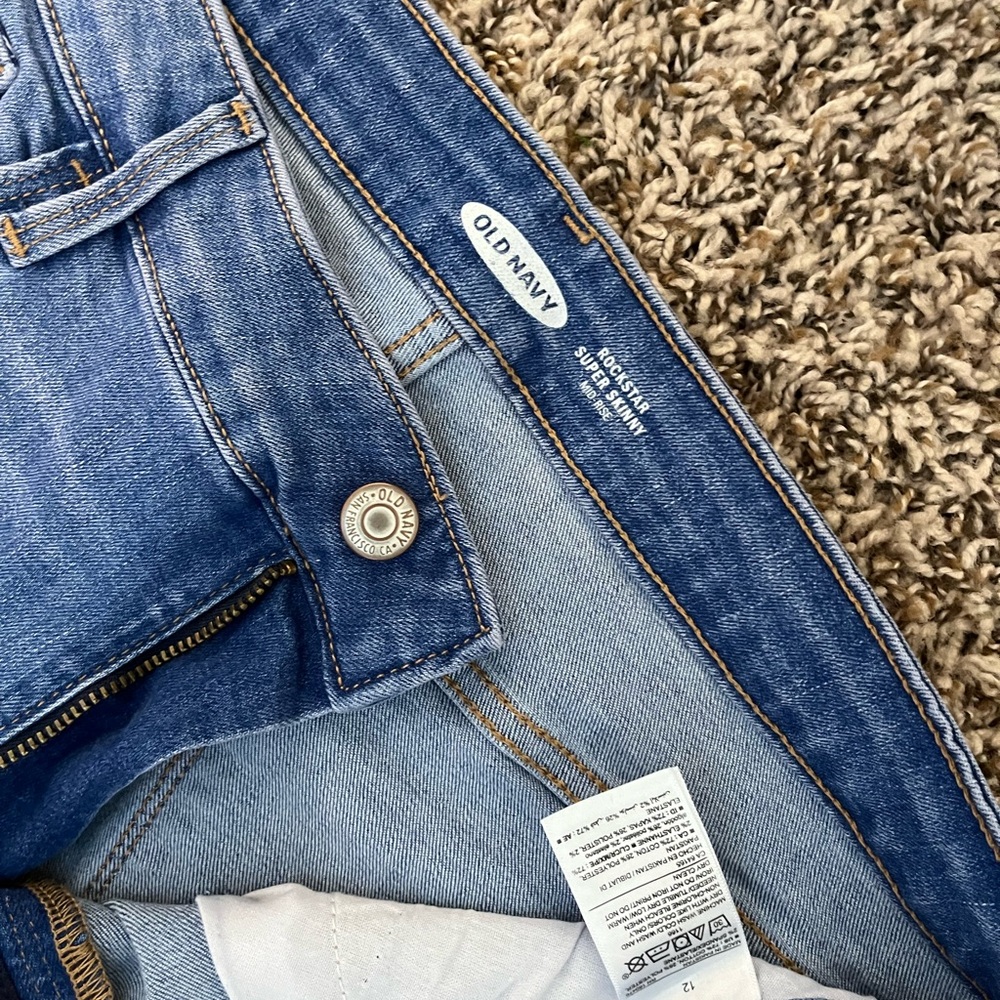 Old Navy Skinny Jeans - Size 12